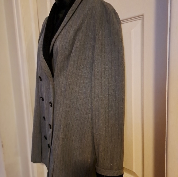 Perceptions two Piece outfit jacket and pants size 14 - Picture 6 of 13